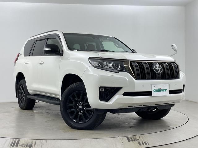 �w�R���t�H�[�g�K�[�h�x�̓t�@�u���b�N�E�R���r�E���U�[�̂R�p�b�P�[�W�����p�ӁB�V�[�g��V����A�t���A�}�b�g�����G�}�ŃR�[�e�B���O���h���E�������ʂ����҂ł��A���N����A���Ԃɂ������߂ł��鏤�i�ł��B