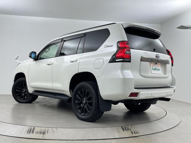 �������h�������̗򉻂��K���X�R�[�e�B���O�Ŗh�~����w�C���i�[�K���X�R�[�g�x�͓����p�[�c�̗򉻂�h�~���Ă���܂��B���N���̃N���}�ւ̎{�H�������߂��������i�ɂȂ�܂��B