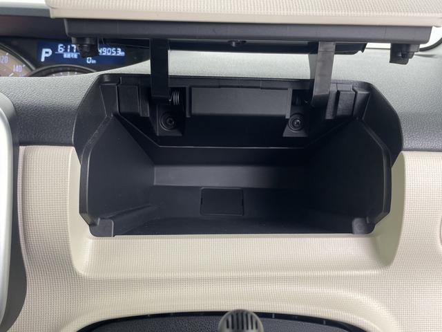 ムーヴキャンバス Ｇブラックインテリアリミテッド　ＳＡＩＩＩ　純正ナビ　全方位カメラ　地デジフルセグ　前方ドライブレコーダー　ＥＴＣ　衝突軽減ブレーキ　オートマチックハイビーム　両側パワースライドドア　アイドリングストップ　純正フロアマット　プッシュスタート（26枚目）