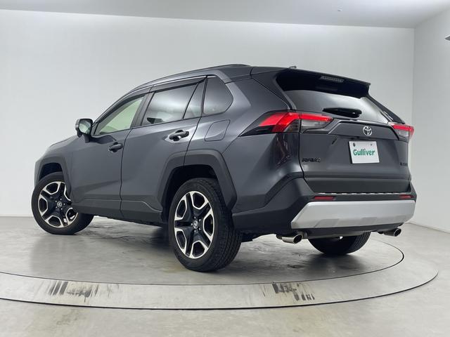 �w�b�h���C�g��p�K���X�R�[�e�B���O�w�w�b�h���C�g�R�[�g�x�̓K���X�햌�ŉ��΂݂Ȃǂ̕\�ʗ򉻂̗\�h�┭�~���ʂŉ���̕t����}��������ʂ����҂ł��܂��B