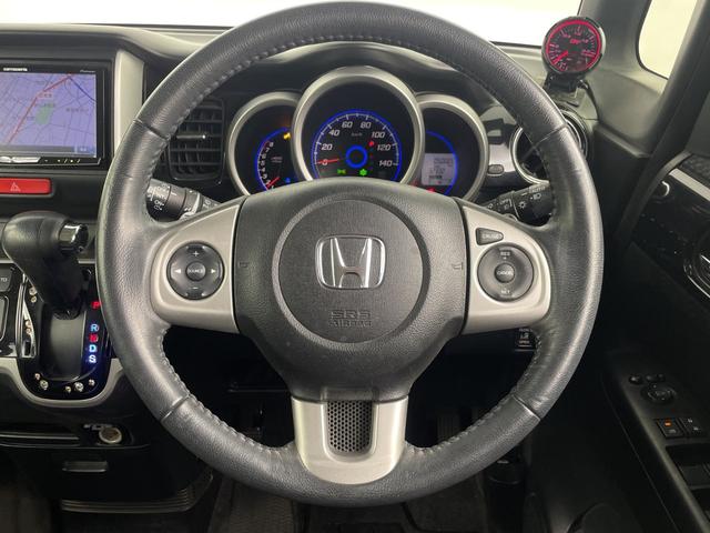 Ｎ－ＢＯＸカスタム Ｇ・ターボパッケージ　社外ナビ　バックカメラ　地デジフルセグ　Ｂｌｕｅｔｏｏｔｈ　前後ドライブレコーダー　両側パワースライドドア　クルーズコントロール　オートライト　純正フロアマット　アルミホイール　ＥＣＯＮ　スマートキー（9枚目）