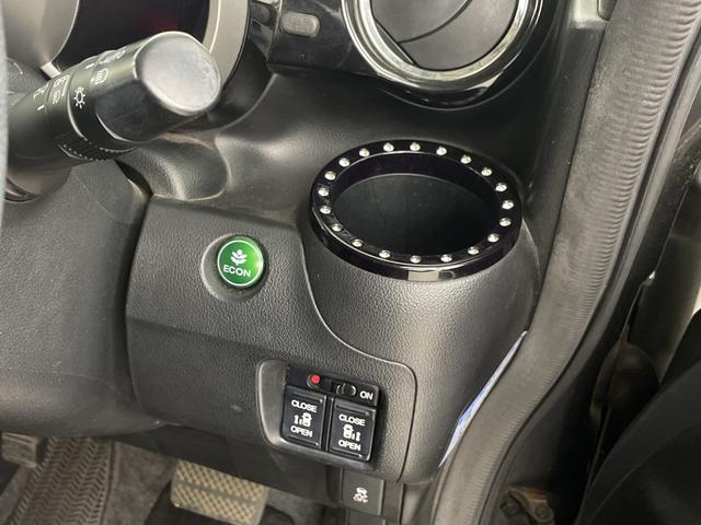 Ｎ－ＢＯＸカスタム Ｇ・ターボパッケージ　社外ナビ　バックカメラ　地デジフルセグ　Ｂｌｕｅｔｏｏｔｈ　前後ドライブレコーダー　両側パワースライドドア　クルーズコントロール　オートライト　純正フロアマット　アルミホイール　ＥＣＯＮ　スマートキー（26枚目）