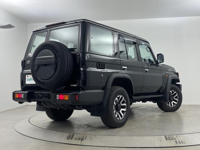 �����ŉJ�̓������E���N���A�ɂ��Ă����w�t�����g�E�C���h�E�����R�[�g�x�B�������ʂ��L�[�v���N���A�Ȏ��E�ň��S���T�|�[�g���Ă���܂��B