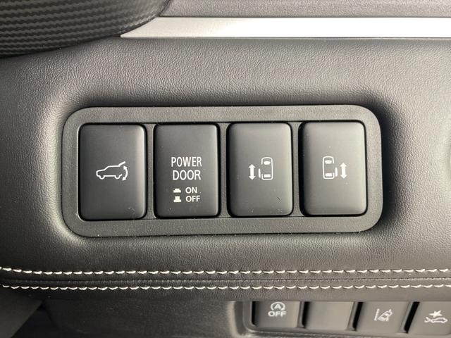 デリカＤ：５ シャモニー　登録済未使用車　社外１１インチナビ　全方位カメラ　ブラインドスポットモニター　アダプティブクルーズコントロール　衝突軽減ブレーキ　シートヒーター　ステアリングヒーター　パワーバックドア　パドルシフト（5枚目）