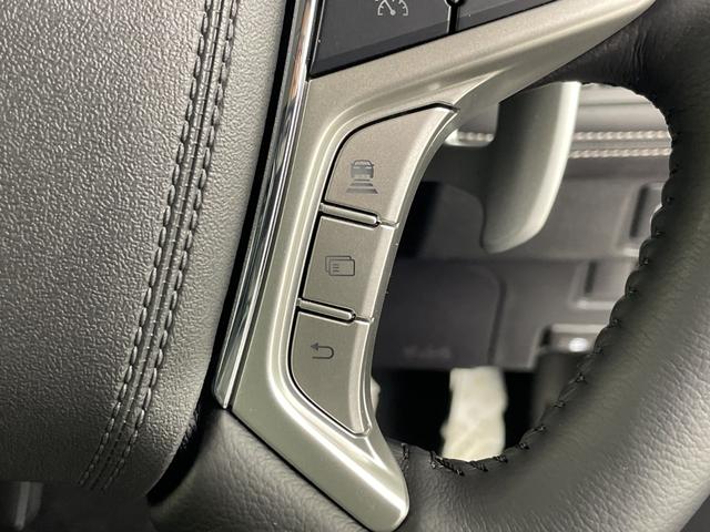 デリカＤ：５ シャモニー　登録済未使用車　社外１１インチナビ　全方位カメラ　ブラインドスポットモニター　アダプティブクルーズコントロール　衝突軽減ブレーキ　シートヒーター　ステアリングヒーター　パワーバックドア　パドルシフト（13枚目）