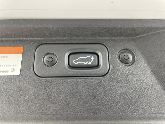 デリカＤ：５ シャモニー　登録済未使用車　社外１１インチナビ　全方位カメラ　ブラインドスポットモニター　アダプティブクルーズコントロール　衝突軽減ブレーキ　シートヒーター　ステアリングヒーター　パワーバックドア　パドルシフト（24枚目）