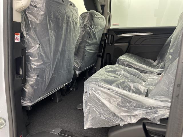 デリカＤ：５ シャモニー　登録済未使用車　社外１１インチナビ　全方位カメラ　ブラインドスポットモニター　アダプティブクルーズコントロール　衝突軽減ブレーキ　シートヒーター　ステアリングヒーター　パワーバックドア　パドルシフト（44枚目）