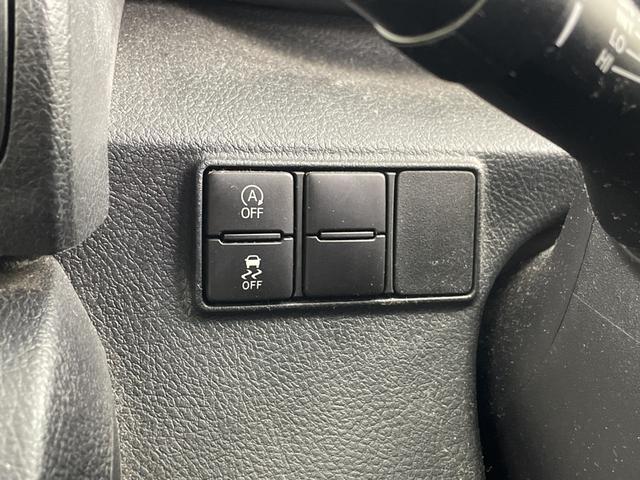 シエンタ Ｘ　純正ＳＤナビ　バックカメラ　地デジワンセグ　オートマチックハイビーム　衝突被害軽減ブレーキ　レーンキープアシスト　パワースライドドア　アイドリングストップ　ステアリングリモコン　純正フロアマット（4枚目）