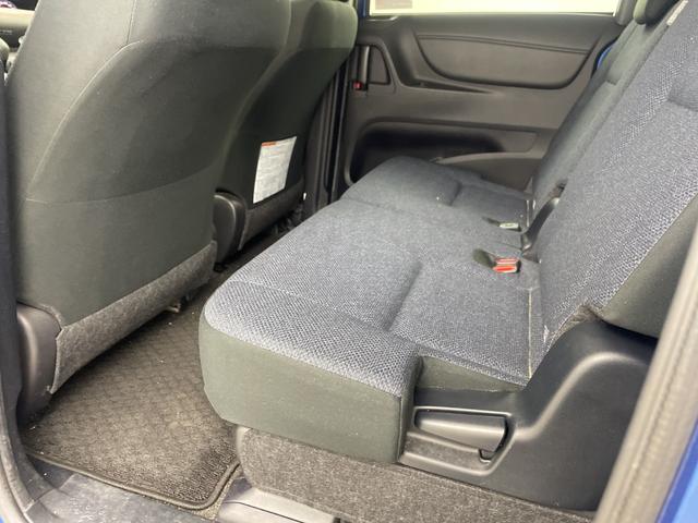 シエンタ Ｘ　純正ＳＤナビ　バックカメラ　地デジワンセグ　オートマチックハイビーム　衝突被害軽減ブレーキ　レーンキープアシスト　パワースライドドア　アイドリングストップ　ステアリングリモコン　純正フロアマット（39枚目）