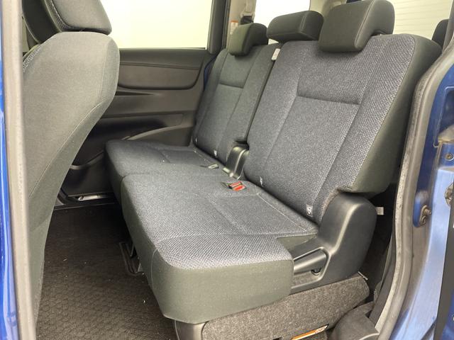 シエンタ Ｘ　純正ＳＤナビ　バックカメラ　地デジワンセグ　オートマチックハイビーム　衝突被害軽減ブレーキ　レーンキープアシスト　パワースライドドア　アイドリングストップ　ステアリングリモコン　純正フロアマット（41枚目）