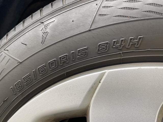 シエンタ Ｘ　純正ＳＤナビ　バックカメラ　地デジワンセグ　オートマチックハイビーム　衝突被害軽減ブレーキ　レーンキープアシスト　パワースライドドア　アイドリングストップ　ステアリングリモコン　純正フロアマット（74枚目）