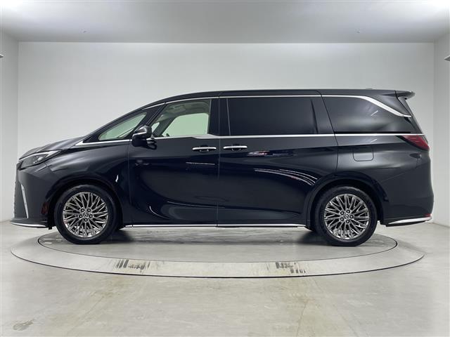 ＬＭ ＬＭ５００ｈ　バージョンＬ　ユニバーサルステップ　左右独立ムーンルーフ　純正フリップダウンモニター　純正ディスプレイオーディオ　パノラミックビューモニター　ＢＳＭ　ＥＴＣ２．０　レクサスセーフティーセンス　パワーバックドア（36枚目）