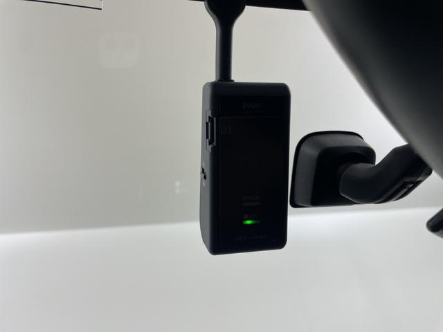 コペン GR スポーツ 純正ナビ バックカメラ ドライブレコーダー ETC シートヒーター BBS製アルミホイール 純正フロアマット アイドリングストップ LEDヘッドライト フォグランプ プッシュスタート スマートキー(5枚目)