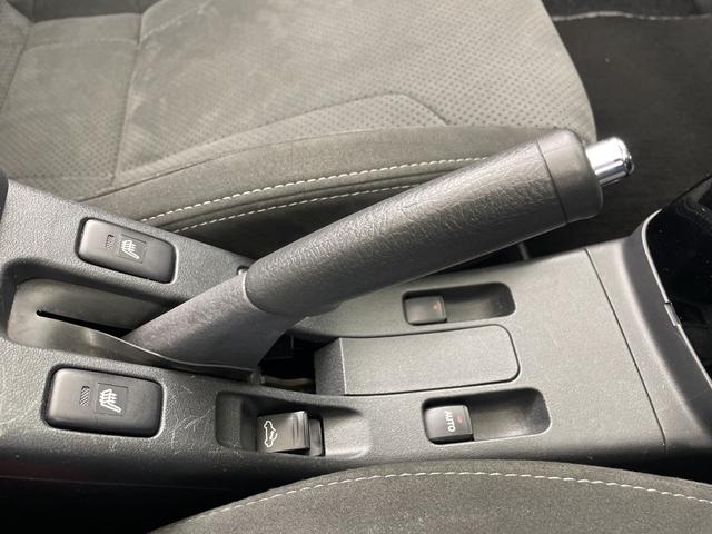 コペン GR スポーツ 純正ナビ バックカメラ ドライブレコーダー ETC シートヒーター BBS製アルミホイール 純正フロアマット アイドリングストップ LEDヘッドライト フォグランプ プッシュスタート スマートキー(17枚目)