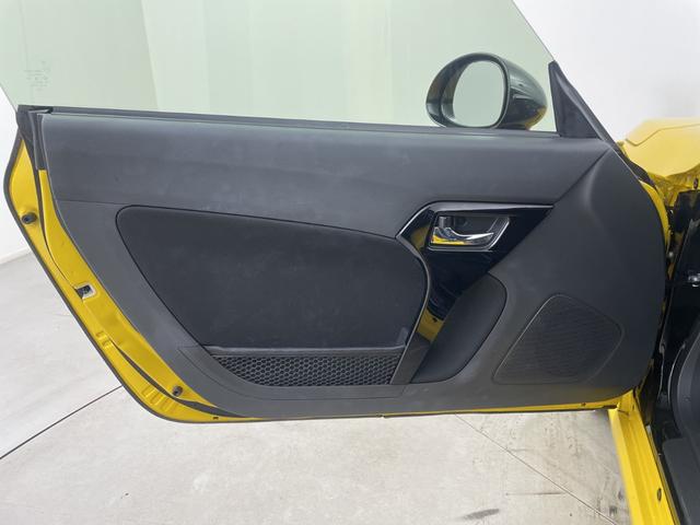 コペン GR スポーツ 純正ナビ バックカメラ ドライブレコーダー ETC シートヒーター BBS製アルミホイール 純正フロアマット アイドリングストップ LEDヘッドライト フォグランプ プッシュスタート スマートキー(42枚目)