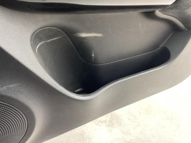 ジューク ニスモ 純正ナビ(FM/AM/CD/DVD/Bluetooth/TV) 全方位カメラ 前後ドライブレコーダー ビルトインETC センターデフロック 純正フロアマット 純正アルミホイール プッシュスタート(29枚目)