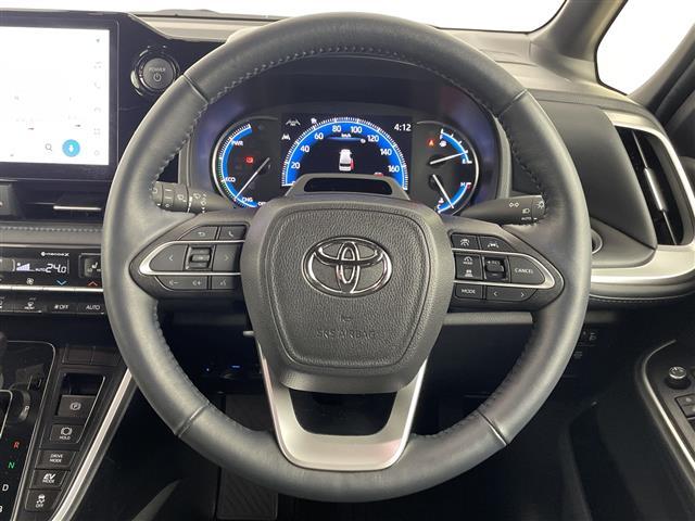 ヴォクシー ハイブリッドＳ－Ｚ　純正ナビ機能付ディスプレイオーディオ　バックカメラ　ブラインドスポットモニター　ＥＴＣ２．０　ドライブレコーダー　ＡＣ１００Ｖ　ＨＤＭＩ　シートヒーター　電動リアゲート　両側電動　衝突軽減システム（10枚目）