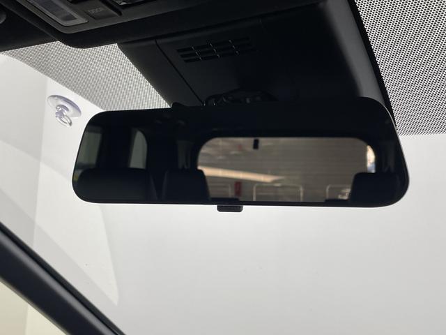 ヴォクシー ハイブリッドＳ－Ｚ　純正ナビ機能付ディスプレイオーディオ　バックカメラ　ブラインドスポットモニター　ＥＴＣ２．０　ドライブレコーダー　ＡＣ１００Ｖ　ＨＤＭＩ　シートヒーター　電動リアゲート　両側電動　衝突軽減システム（33枚目）