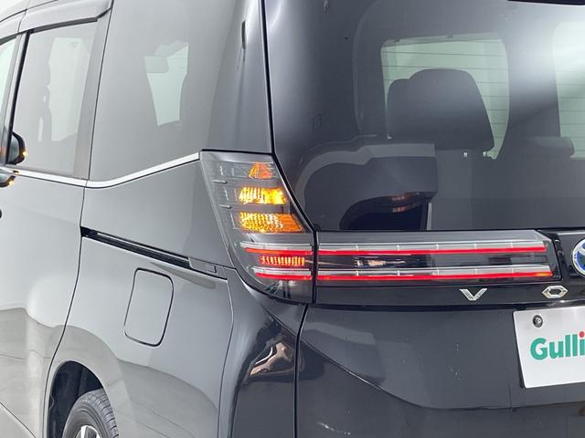 ヴォクシー ハイブリッドＳ－Ｚ　純正ナビ機能付ディスプレイオーディオ　バックカメラ　ブラインドスポットモニター　ＥＴＣ２．０　ドライブレコーダー　ＡＣ１００Ｖ　ＨＤＭＩ　シートヒーター　電動リアゲート　両側電動　衝突軽減システム（64枚目）