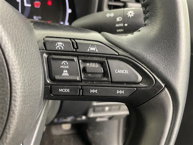 シエンタ ハイブリッドＺ　純正ディスプレイオーディオ　全方位カメラ　ブラインドスポットモニター　ＥＴＣ２．０　アダプティブクルーズコントロール　オートマチックハイビーム　衝突軽減ブレーキ　両側電動　ドライブモードセレクト（11枚目）