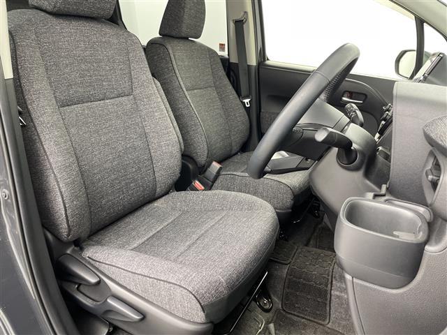 シエンタ ハイブリッドＺ　純正ディスプレイオーディオ　全方位カメラ　ブラインドスポットモニター　ＥＴＣ２．０　アダプティブクルーズコントロール　オートマチックハイビーム　衝突軽減ブレーキ　両側電動　ドライブモードセレクト（21枚目）