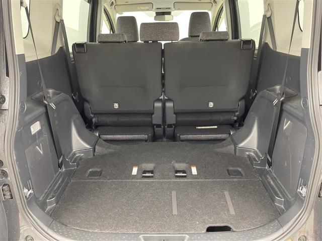 シエンタ ハイブリッドＺ　純正ディスプレイオーディオ　全方位カメラ　ブラインドスポットモニター　ＥＴＣ２．０　アダプティブクルーズコントロール　オートマチックハイビーム　衝突軽減ブレーキ　両側電動　ドライブモードセレクト（29枚目）