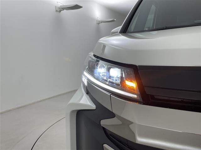 ノア Ｓ－Ｚ　純正ディスプレイオーディオ　バックカメラ　ドライブレコーダー　ＥＴＣ２．０　ＨＤＭＩ　ＣＤ／ＤＶＤキット　電動リアゲート　アダプティブクルーズコントロール　衝突軽減ブレーキ　シートヒーター　オットマン（31枚目）