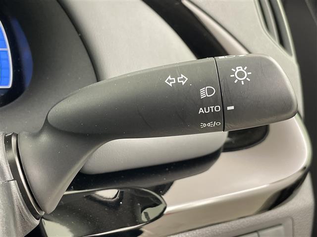 アクア Ｇ　純正ディスプレイオーディオ　バックカメラ　ＡＣ１００Ｖ　ビルトインＥＴＣ　アダプティブクルーズコントロール　レーンキープアシスト　オートマティックハイビーム　衝突軽減システム　純正フロアマット（11枚目）