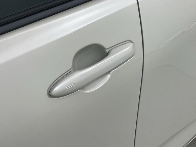 アクア Ｇ　純正ディスプレイオーディオ　バックカメラ　ＡＣ１００Ｖ　ビルトインＥＴＣ　アダプティブクルーズコントロール　レーンキープアシスト　オートマティックハイビーム　衝突軽減システム　純正フロアマット（51枚目）