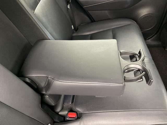 ハリアー プレミアム　アドバンスドパッケージ　サンルーフ　ＪＢＬサウンド　全方位カメラ　純正ナビ　ＥＴＣ２．０　電動リアゲート　前席シートヒーター　前席パワーシート　レーンキープアシスト　クルーズコントロール　衝突軽減ブレーキ　ＬＥＤ　フォグ（30枚目）