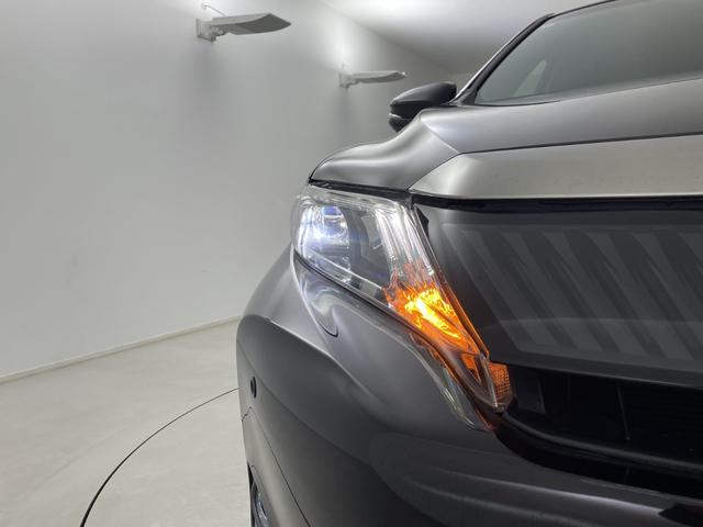 ハリアー プレミアム　アドバンスドパッケージ　サンルーフ　ＪＢＬサウンド　全方位カメラ　純正ナビ　ＥＴＣ２．０　電動リアゲート　前席シートヒーター　前席パワーシート　レーンキープアシスト　クルーズコントロール　衝突軽減ブレーキ　ＬＥＤ　フォグ（53枚目）