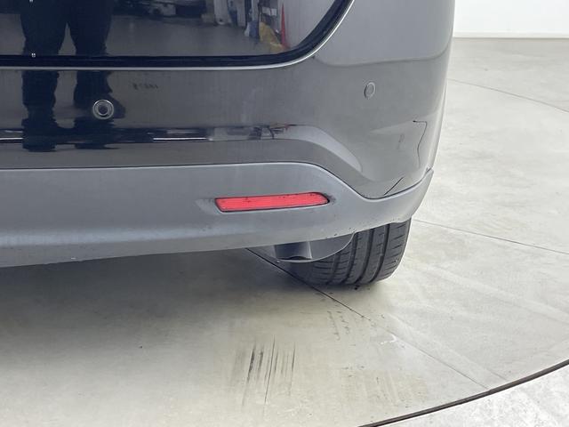 ハリアー プレミアム　アドバンスドパッケージ　サンルーフ　ＪＢＬサウンド　全方位カメラ　純正ナビ　ＥＴＣ２．０　電動リアゲート　前席シートヒーター　前席パワーシート　レーンキープアシスト　クルーズコントロール　衝突軽減ブレーキ　ＬＥＤ　フォグ（59枚目）