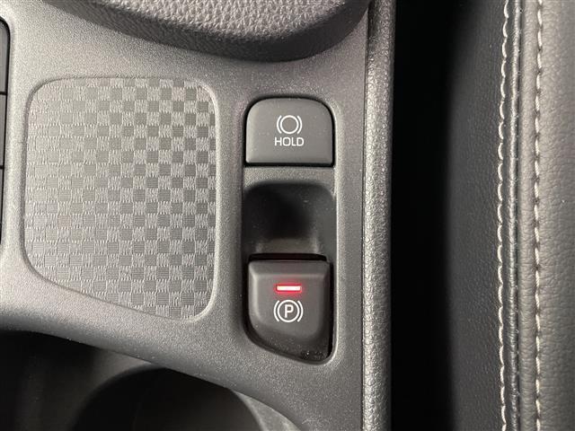 ヤリスクロス ハイブリッドＺ　純正ディスプレイオーディオ　全方位カメラ　ブラインドスポットモニター　ビルトインＥＴＣ　ドライブレコーダー　パワーシート　シートヒーター　ステアリングヒーター　ＨＤＭＩ　レーダークルーズコントロール（15枚目）