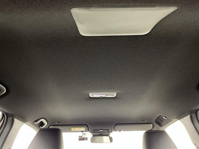 ヤリスクロス ハイブリッドＺ　純正ディスプレイオーディオ　全方位カメラ　ブラインドスポットモニター　ビルトインＥＴＣ　ドライブレコーダー　パワーシート　シートヒーター　ステアリングヒーター　ＨＤＭＩ　レーダークルーズコントロール（30枚目）