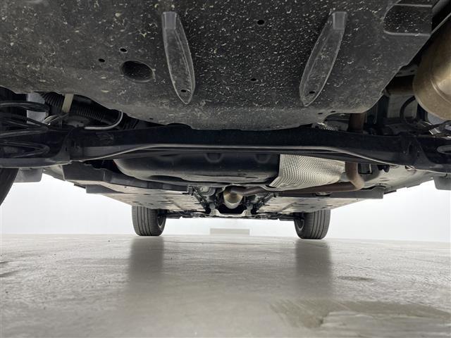 ヤリスクロス ハイブリッドＺ　純正ディスプレイオーディオ　全方位カメラ　ブラインドスポットモニター　ビルトインＥＴＣ　ドライブレコーダー　パワーシート　シートヒーター　ステアリングヒーター　ＨＤＭＩ　レーダークルーズコントロール（41枚目）