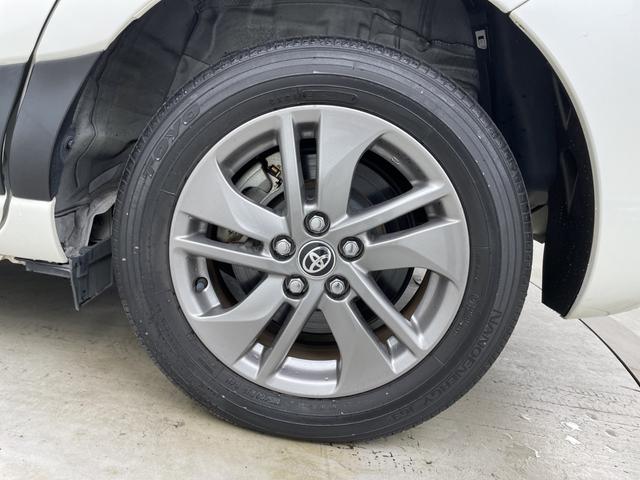 シエンタ Ｇ　クエロ　純正ＳＤナビ　全方位カメラ　ビルトインＥＴＣ　前後ドライブレコーダー　両側パワースライドドア　衝突軽減システム　オートマティックハイビーム　レーンキープアシスト　純正１５インチアルミホイール　ＬＥＤ（68枚目）