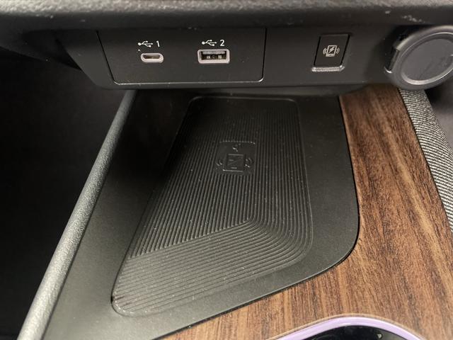 オーラ Ｇ　レザーエディション　ＢＯＳＥサウンド　純正ナビ　地デジフルセグ　全方位カメラ　ドライブレコーダー　ＥＴＣ２．０　プロパイロット　衝突軽減ブレーキ　ブラインドスポットモニター　デジタルインナーミラー　オートブレーキホールド（22枚目）