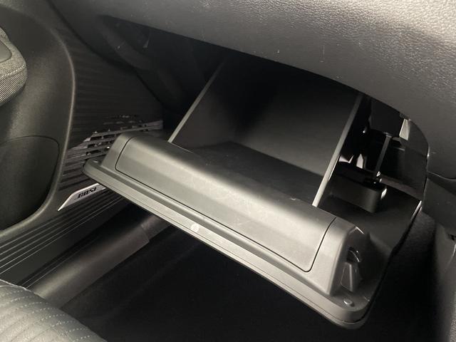 オーラ Ｇ　レザーエディション　ＢＯＳＥサウンド　純正ナビ　地デジフルセグ　全方位カメラ　ドライブレコーダー　ＥＴＣ２．０　プロパイロット　衝突軽減ブレーキ　ブラインドスポットモニター　デジタルインナーミラー　オートブレーキホールド（35枚目）