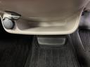 M e-アシスト 社外メモリナビ(フルセグTV/BT/USB/DVD/CD) 運転席シートヒーター 衝突被害軽減ブレーキ 横滑り防止措置 アイドリングストップ タッチパネルオートエアコン ドアバイザー 純正フロアマット(25枚目)