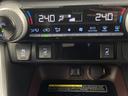 ＲＡＶ４ Ｇ　Ｚパッケージ　純正ナビ　バックカメラ　ＢＳＭ　ビルトインＥＴＣ２．０　デジタルインナーミラー　ワイヤレス充電　電動リアゲート　シートヒーター　衝突軽減ブレーキ　レーダークルーズコントロール　レーンキープアシスト（6枚目）