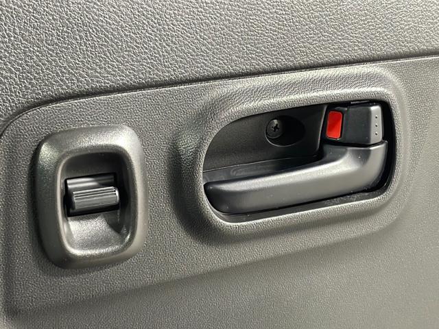 アルト Ｓ　純正７インチナビ（Ｐａｎａｓｏｎｉｃ）　ＦＭ／ＡＭ／ＣＤ／Ｂｌｕｅｔｏｏｔｈ／ワンセグＴＶ　　レーダーブレーキサポート　運転席シートヒーター　ＥＴＣ　アイドリングストップ（36枚目）