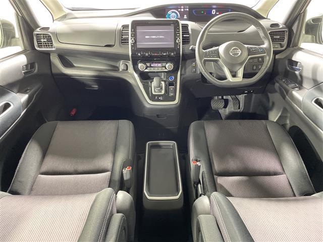 セレナ e-パワー ハイウェイスターV 純正9型ナビ 両側電動 セーフティパックB プロパイロット 車線逸脱防止支援システム インテリジェントアラウンドビュー インテリジェントルームミラー インテリジェントエマージェンシーブレーキ LDW(2枚目)