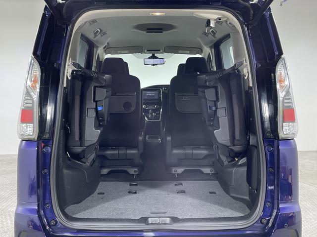 セレナ e-パワー ハイウェイスターV 純正9型ナビ 両側電動 セーフティパックB プロパイロット 車線逸脱防止支援システム インテリジェントアラウンドビュー インテリジェントルームミラー インテリジェントエマージェンシーブレーキ LDW(34枚目)