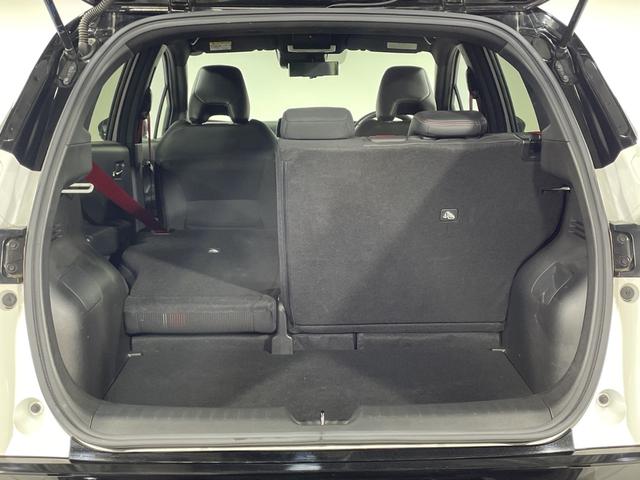 オーラ ニスモ 純正9型ナビ プロパイロット 全方位 インテリジェントルームミラー ハンドル支援 シートヒーター ワイヤレス充電 電動サイドブレーキ オートホールド BSM クリアランスソナー 純正フロアマット(46枚目)