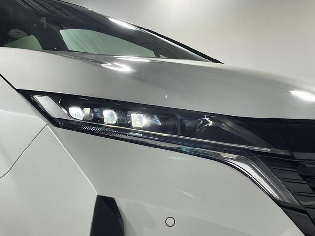 オーラ ニスモ 純正9型ナビ プロパイロット 全方位 インテリジェントルームミラー ハンドル支援 シートヒーター ワイヤレス充電 電動サイドブレーキ オートホールド BSM クリアランスソナー 純正フロアマット(66枚目)