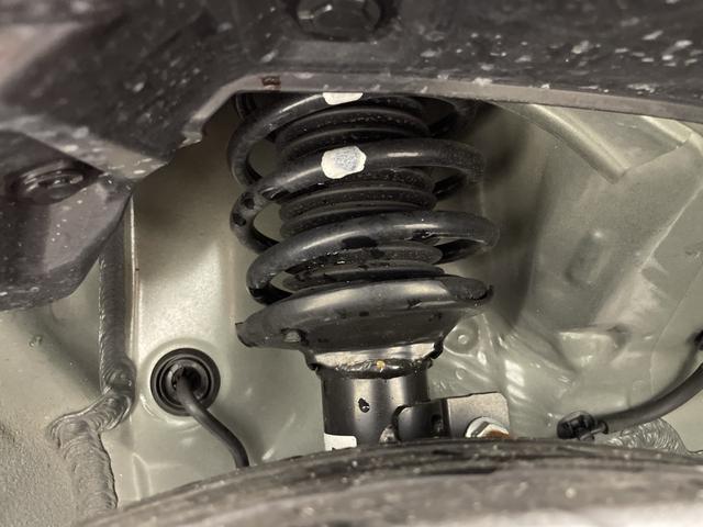 スペーシアカスタム ハイブリッドXSターボ 純正ナビ 全方位カメラ スズキセーフティサポート 衝突軽減ブレーキ レーンキープ クルコン HUD LED 革巻ステアリング パドルシフト ステアリングヒーター  シートヒーター USB電源ソケット(79枚目)