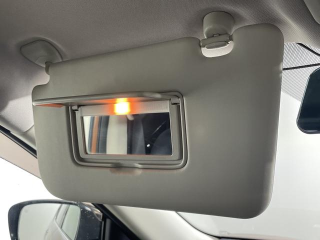 エクストレイル ２０Ｘｔｔ　エマージェンシーブレーキパッケージ　純正ナビ　アラウンドビューＭ　ＡＥＢ　ＬＤＷ　クルコン　ＩＰＡ　ＰＢＤ　ＬＥＤ　革巻ステアリング　前席シートヒーター　インテリキー　プッシュスタート　前後ソナー　ルーフレール　ＥＴＣ　アイドリングＳ（48枚目）