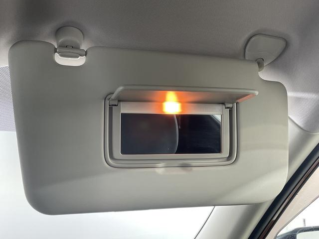エクストレイル ２０Ｘｔｔ　エマージェンシーブレーキパッケージ　純正ナビ　アラウンドビューＭ　ＡＥＢ　ＬＤＷ　クルコン　ＩＰＡ　ＰＢＤ　ＬＥＤ　革巻ステアリング　前席シートヒーター　インテリキー　プッシュスタート　前後ソナー　ルーフレール　ＥＴＣ　アイドリングＳ（49枚目）