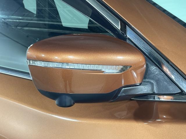 エクストレイル ２０Ｘｔｔ　エマージェンシーブレーキパッケージ　純正ナビ　アラウンドビューＭ　ＡＥＢ　ＬＤＷ　クルコン　ＩＰＡ　ＰＢＤ　ＬＥＤ　革巻ステアリング　前席シートヒーター　インテリキー　プッシュスタート　前後ソナー　ルーフレール　ＥＴＣ　アイドリングＳ（79枚目）