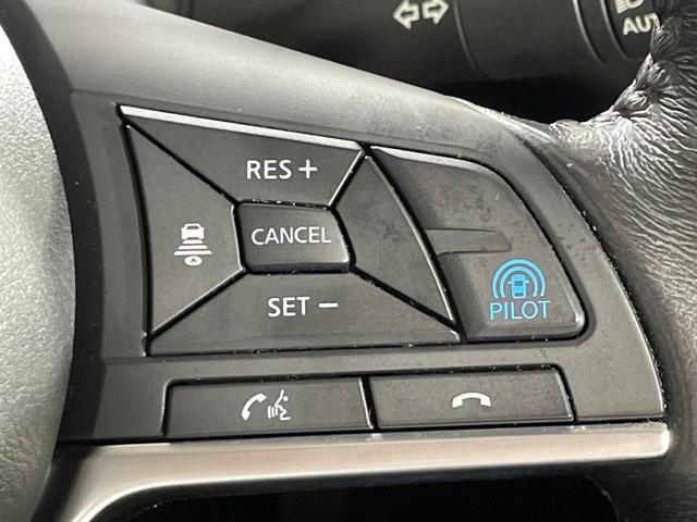 エクストレイル ２０Ｘｉ　純正９型ナビ　アラウンドビューＭ　Ｄミラー　ＰＢＤ　プロパイロット　ＡＥＢ　ＡＣＣ　ＬＥＤ　ＡＨＢ　ルーフレール　革巻ステアリング　前／後左右シートヒーター　合皮シート　インテリキー　純正１８ＡＷ（9枚目）